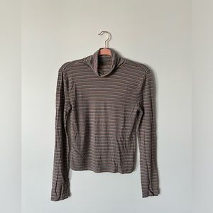 Forever 21 // Rainbow Stripe Turtleneck